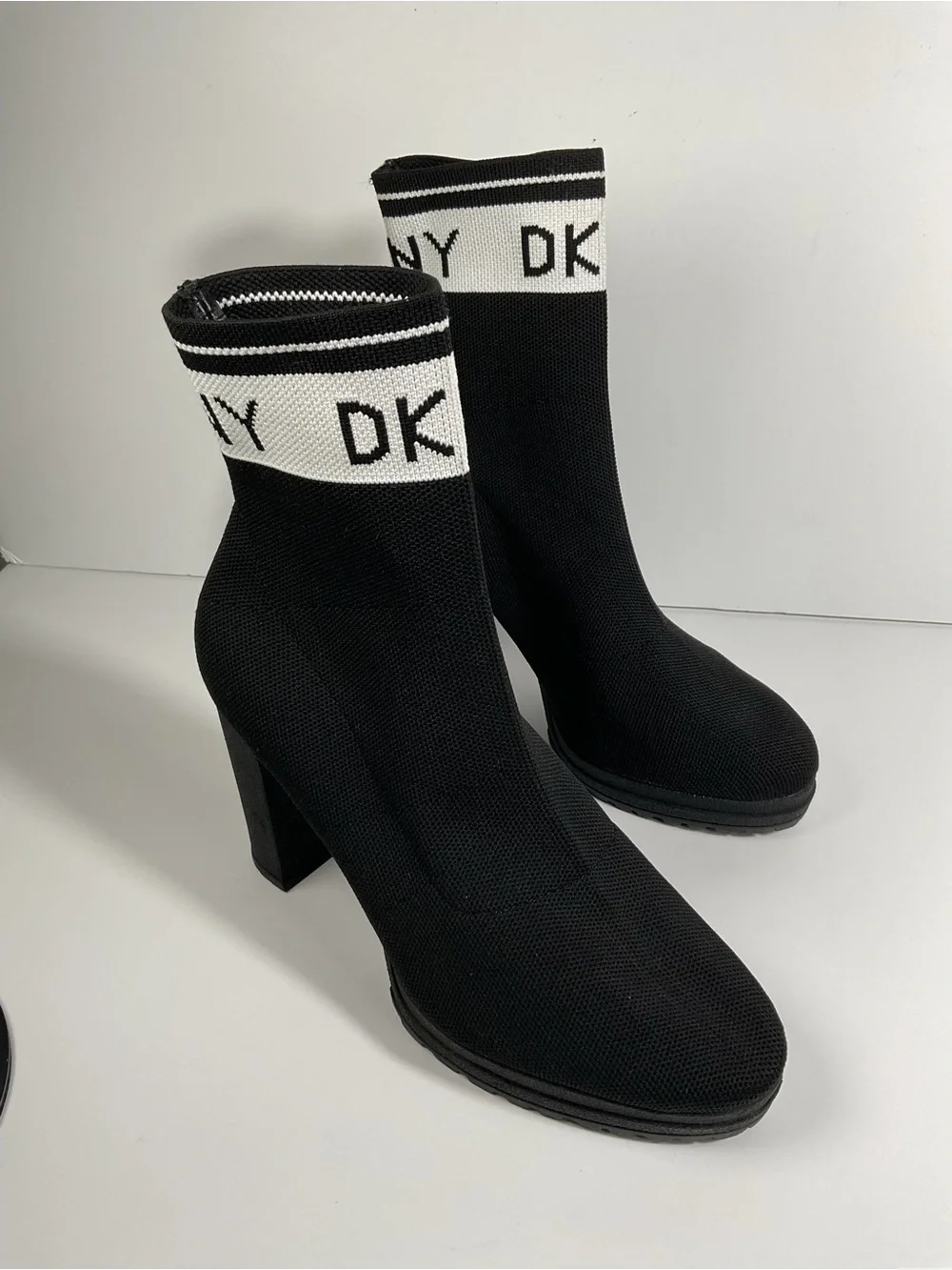 DKNY Black Knit Logo Sock Ankle Bootie Slip On Stretch Block Heel US 9.5 - Picture 2 of 8